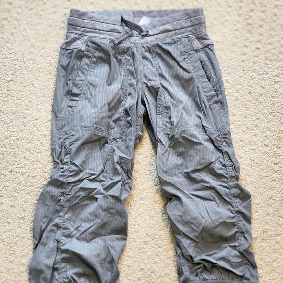 Ivivva cropped studio pants - Picture 1 of 5